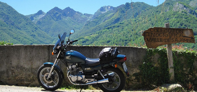 Ruta en moto por Concejo de Ponga en Asturias
