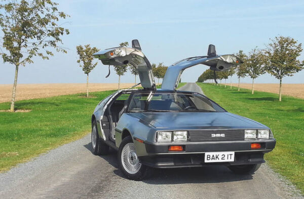 DeLorean DMC-12 (1981)