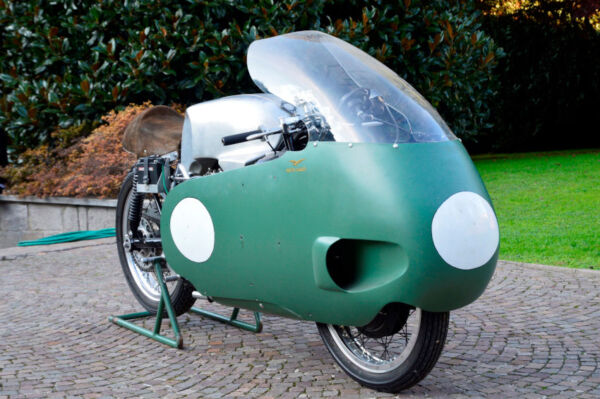 Motos clásicas: GUZZI-V8