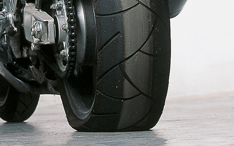 Cuando cambiar los neumáticos de la moto