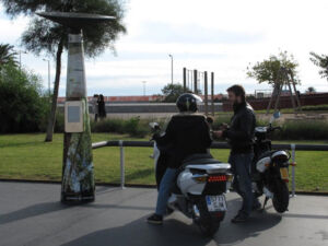 Nuevos puntos de recarga bcn motos electricas