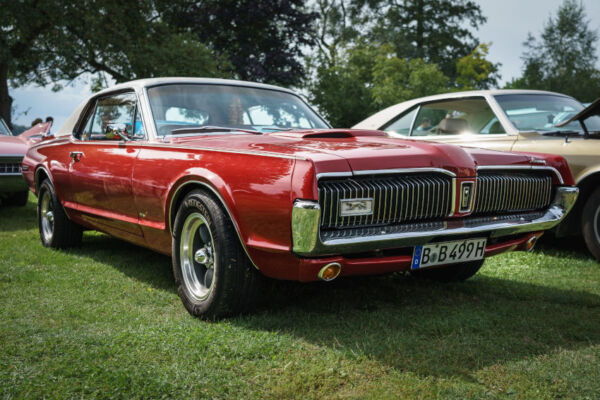 Muscle car Mercury-Cougar 1967