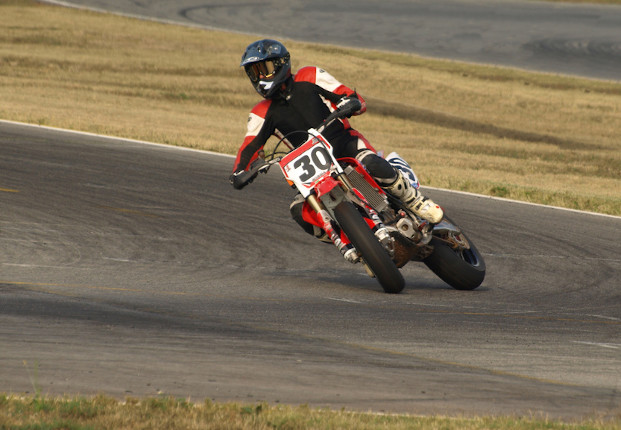 Tipos de motociclismo: Supermotard