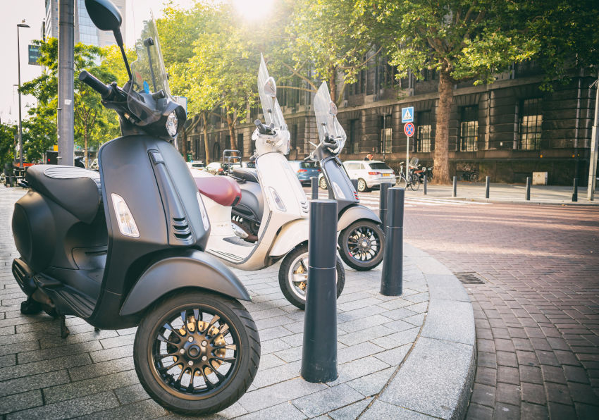 Aparcar la moto en Madrid Distrito Centro