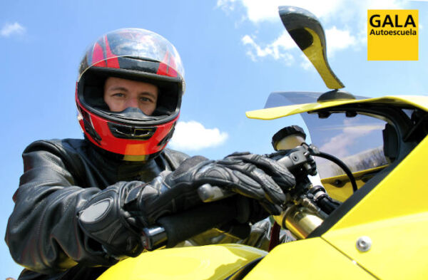 Descuento en tu seguro de moto y coche