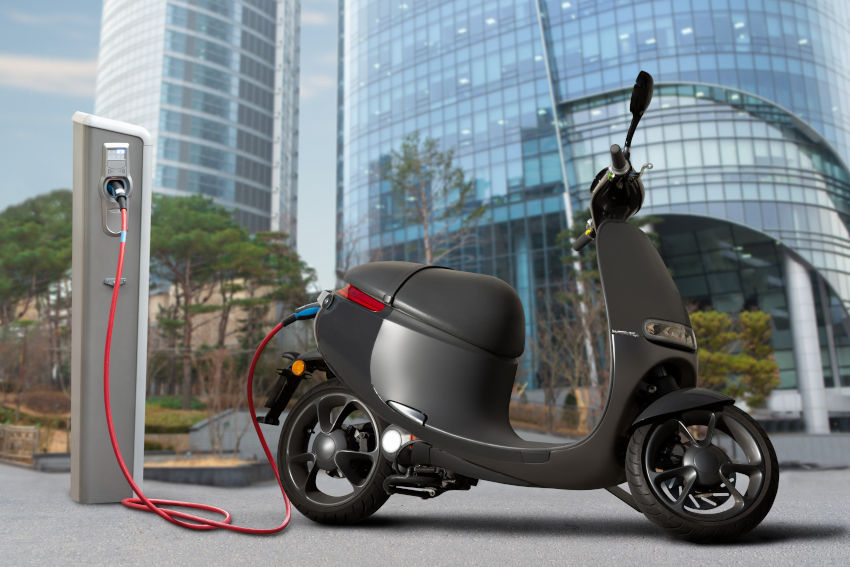 Qué carnet necesitas para la moto eléctrica