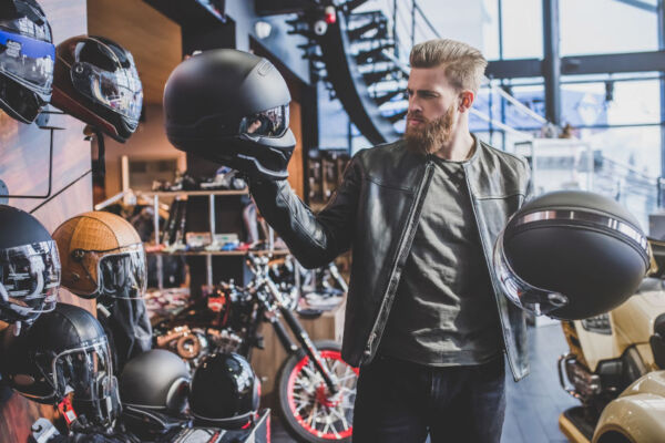 Obligatoriedad de los cascos de moto
