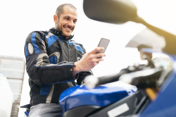 Cobertura del seguro para el equipamiento de la moto