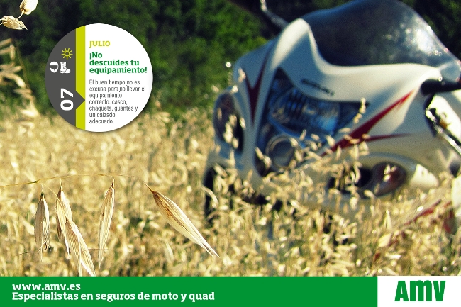 Equipamiento moto en verano