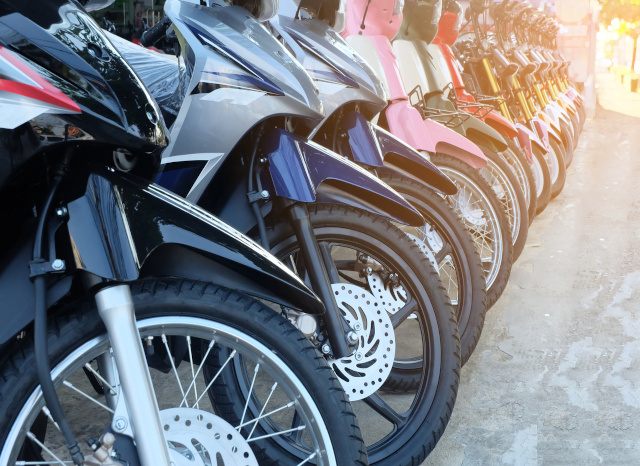 Verano en moto: ¡la ciudad es tuya!