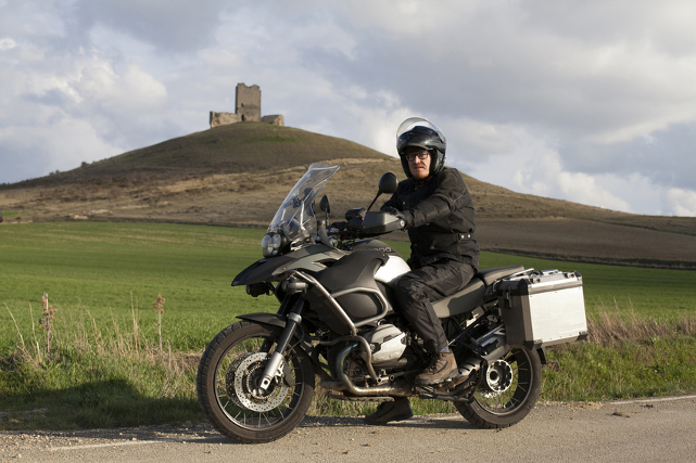 Conoce la moto maxi trail