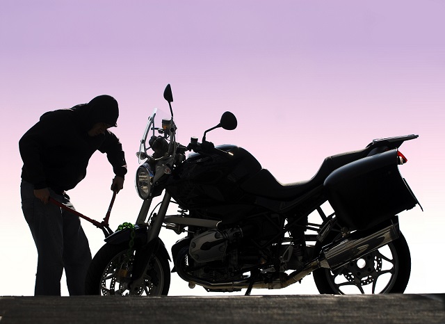 ¿Qué debemos hacer si nos roban la moto?