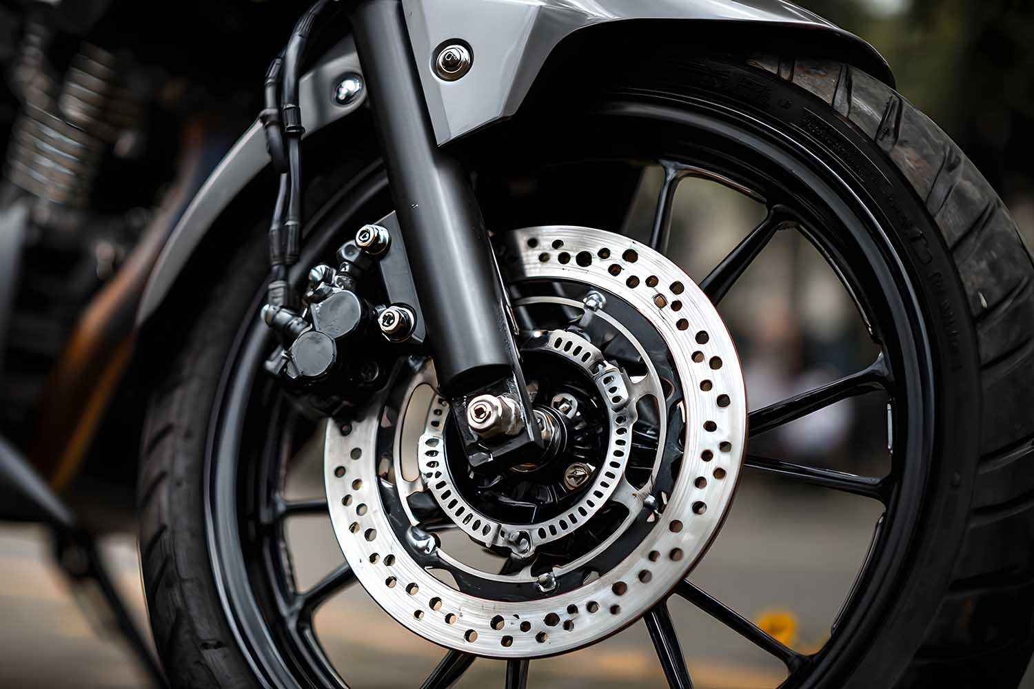 Efecto fading en frenos de moto, ¿en qué consiste?